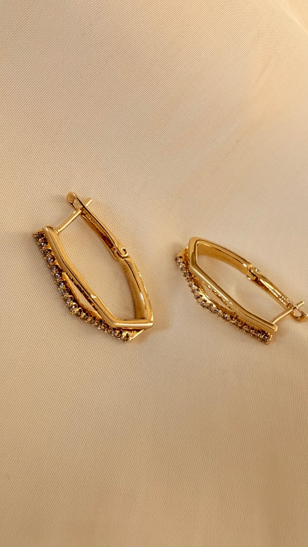 Elara Earrings